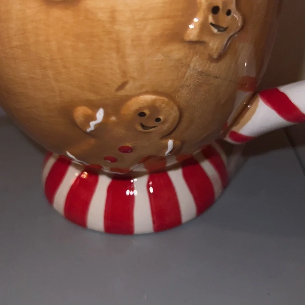 GINGERBREAD COFFEE  MUG WITH TOPPER - Picture 2 of 4